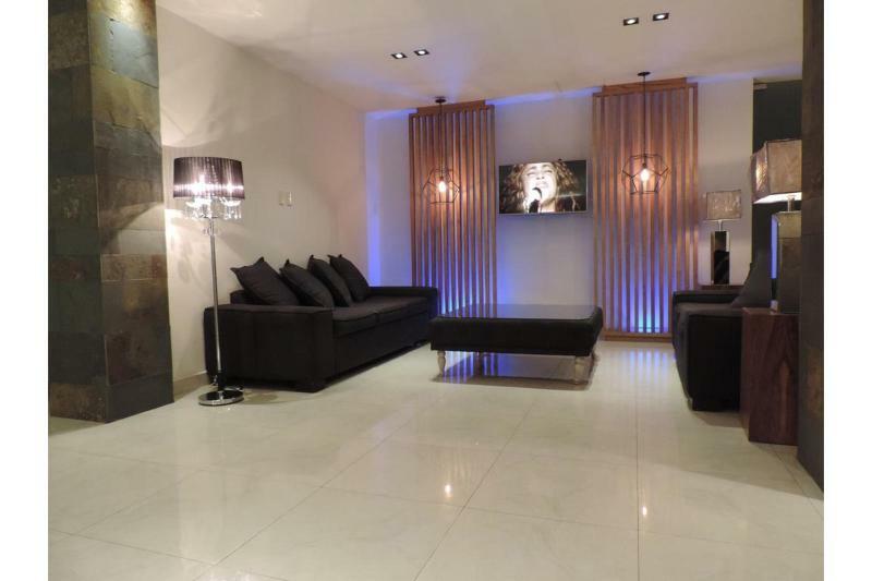 Hotel Senorial Platino Leon Exterior photo