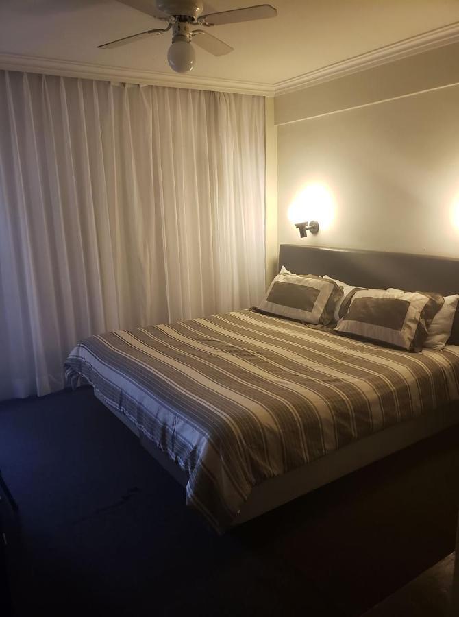 Hotel Senorial Platino Leon Exterior photo